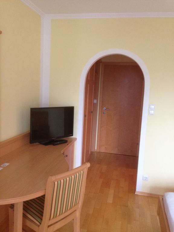 Peterwirt Hotell Bad Mitterndorf Eksteriør bilde